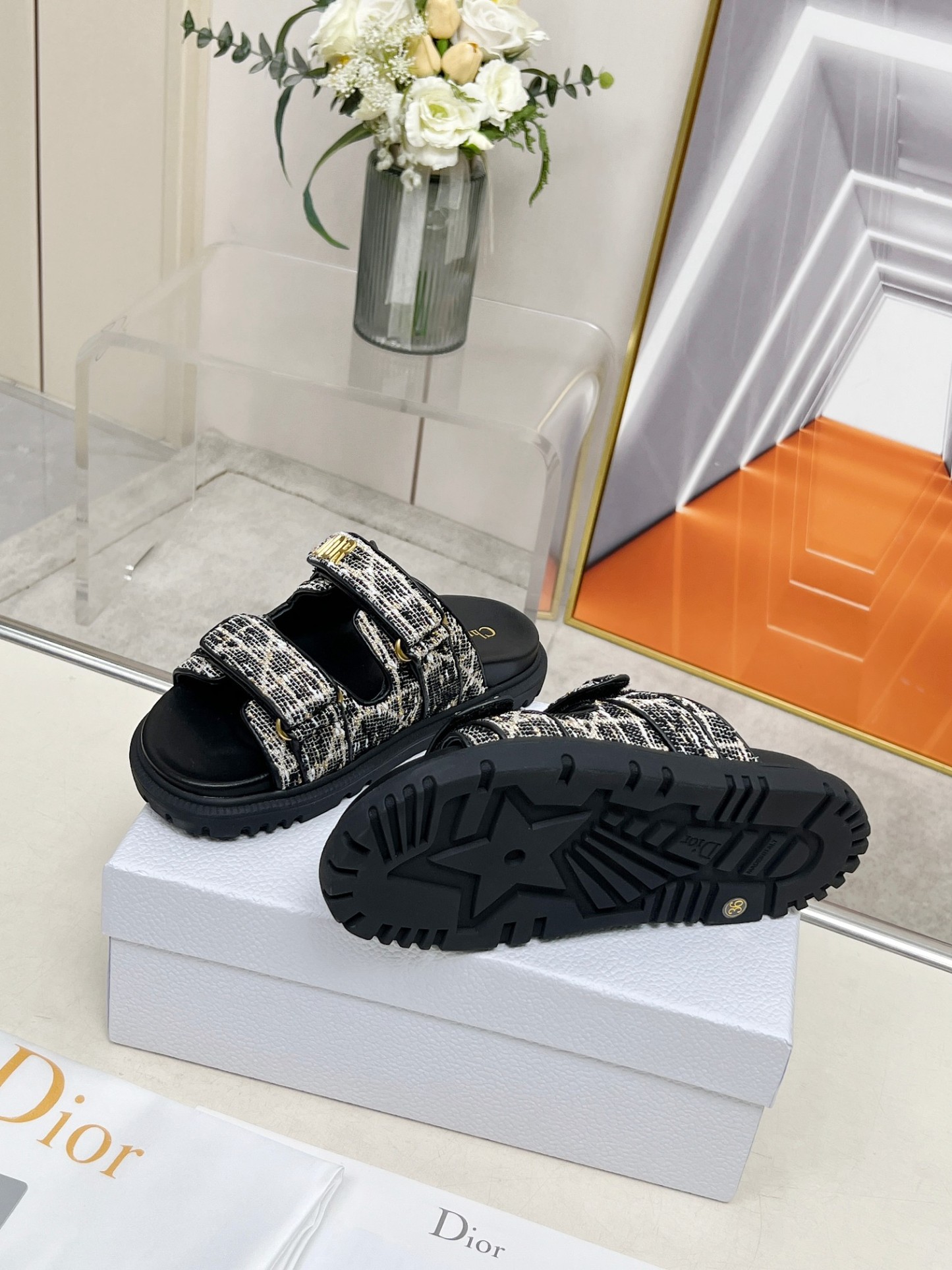 D Style thick-soled women's slippers