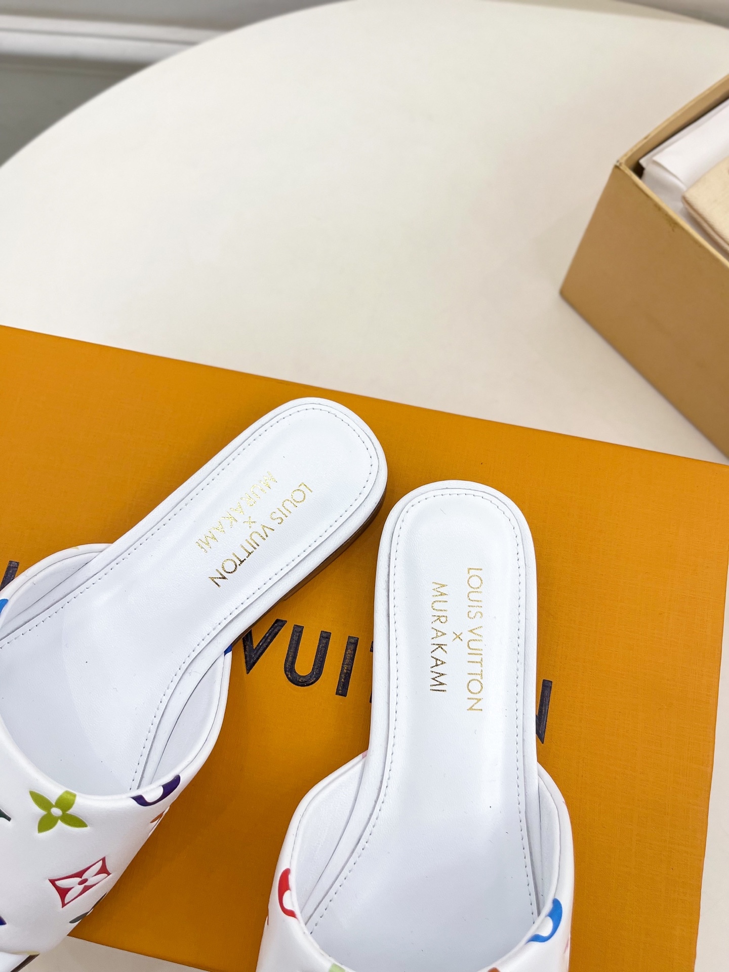 L Style Tricolor Embossed Flat Slippers