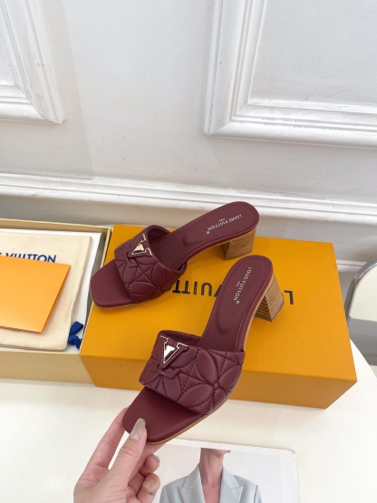 L Style embroidered letter buckle ladies slippers 5cm