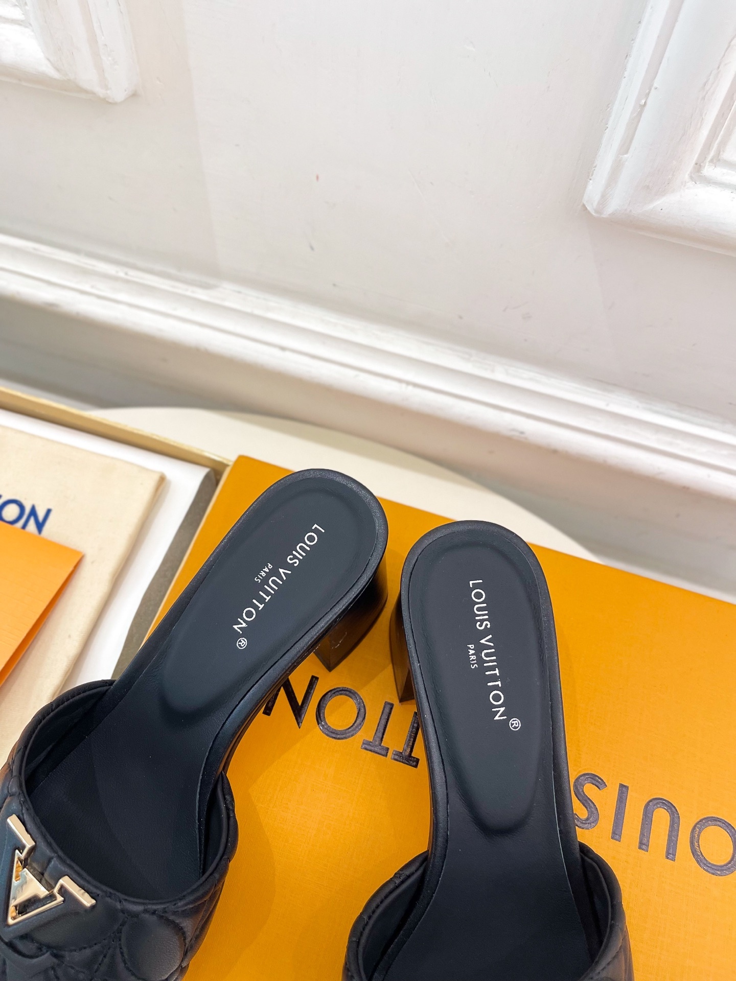 L Style embroidered letter buckle ladies slippers 5cm