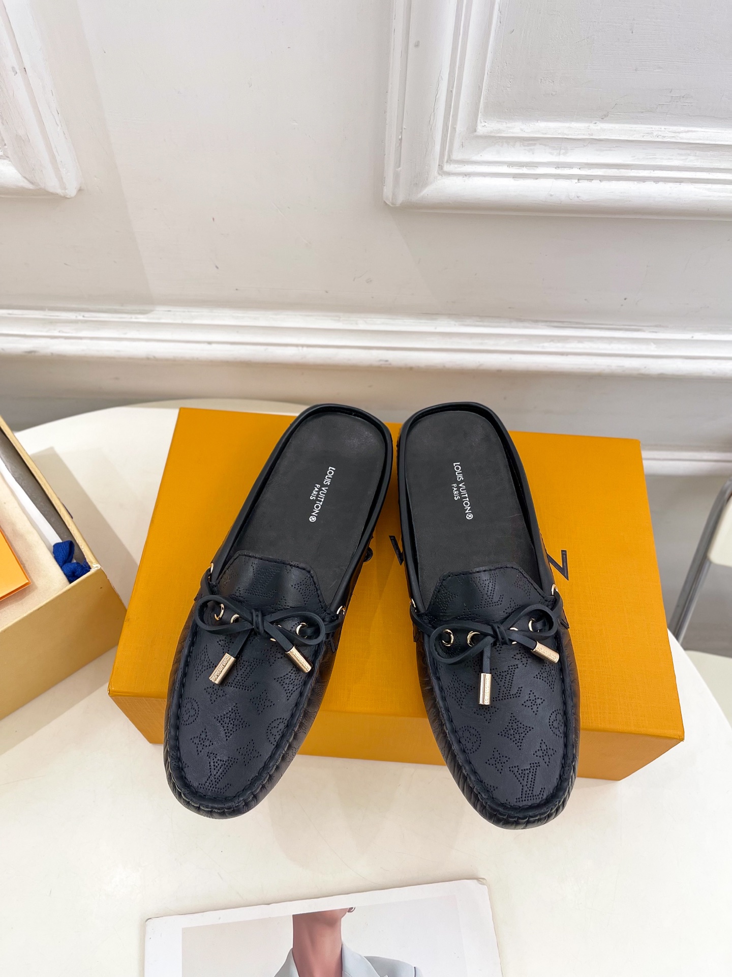 L Style Classic versatile bowknot loafers, half slippers