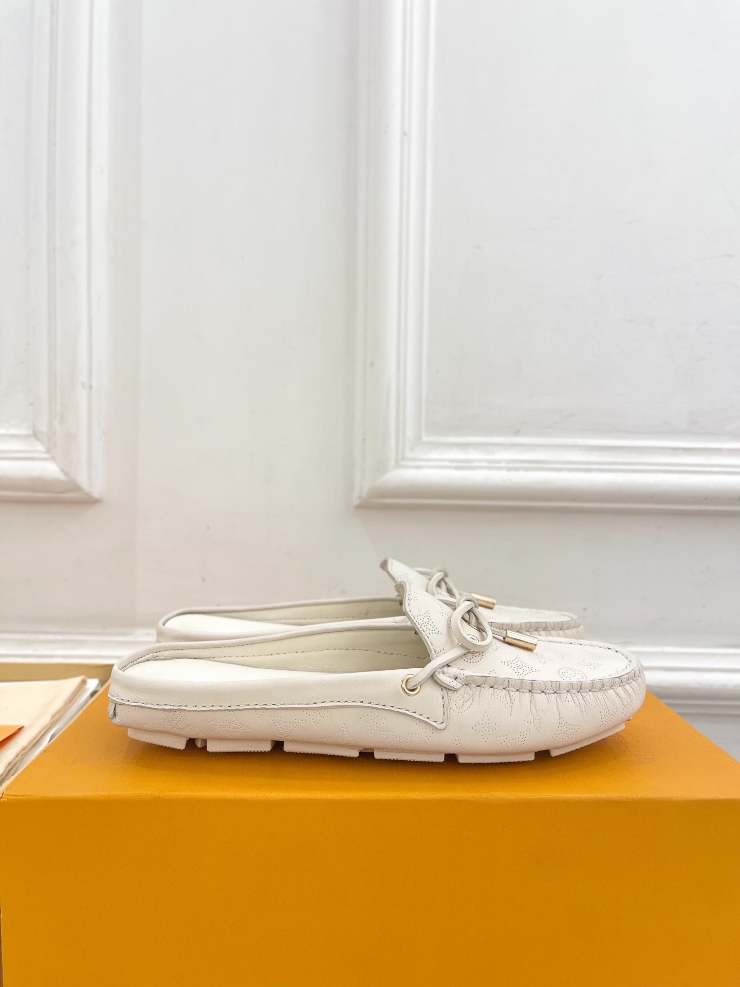 L Style Classic versatile bowknot loafers, half slippers