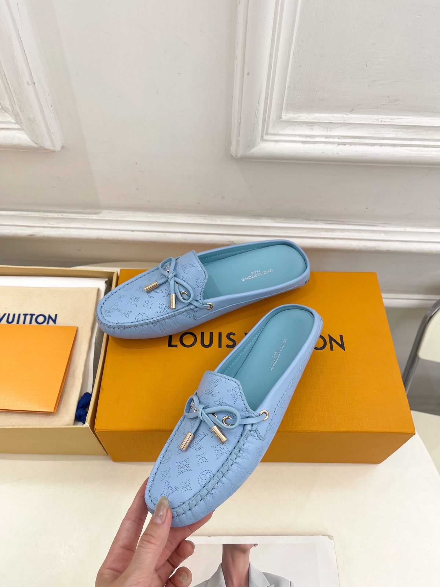 L Style Classic versatile bowknot loafers, half slippers