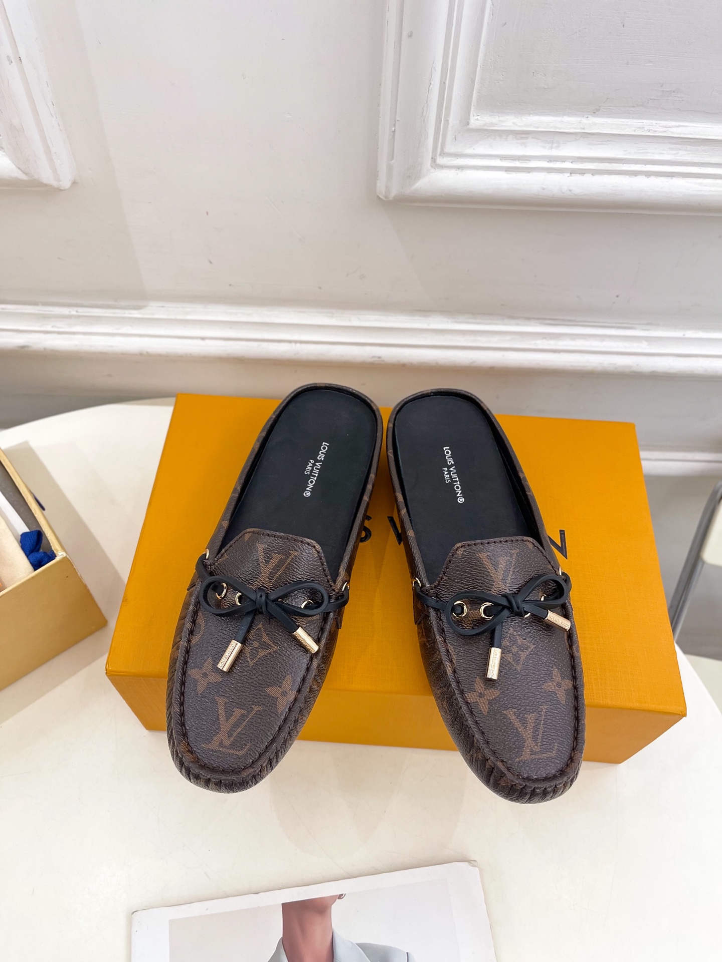 L Style Classic versatile bowknot loafers, half slippers