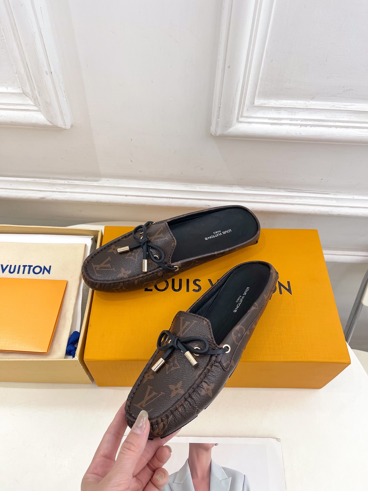 L Style Classic versatile bowknot loafers, half slippers