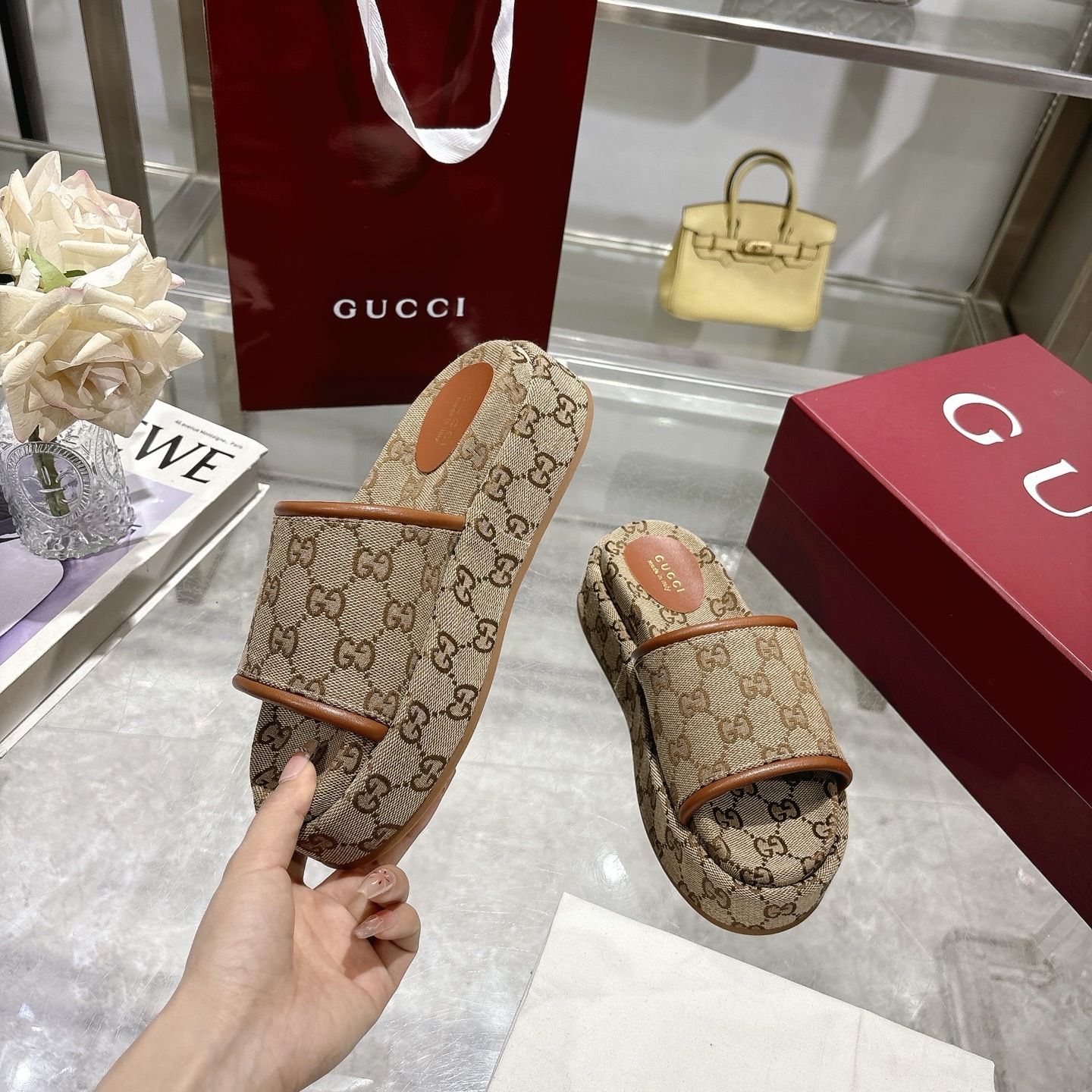 G Style thick-soled ladies slippers