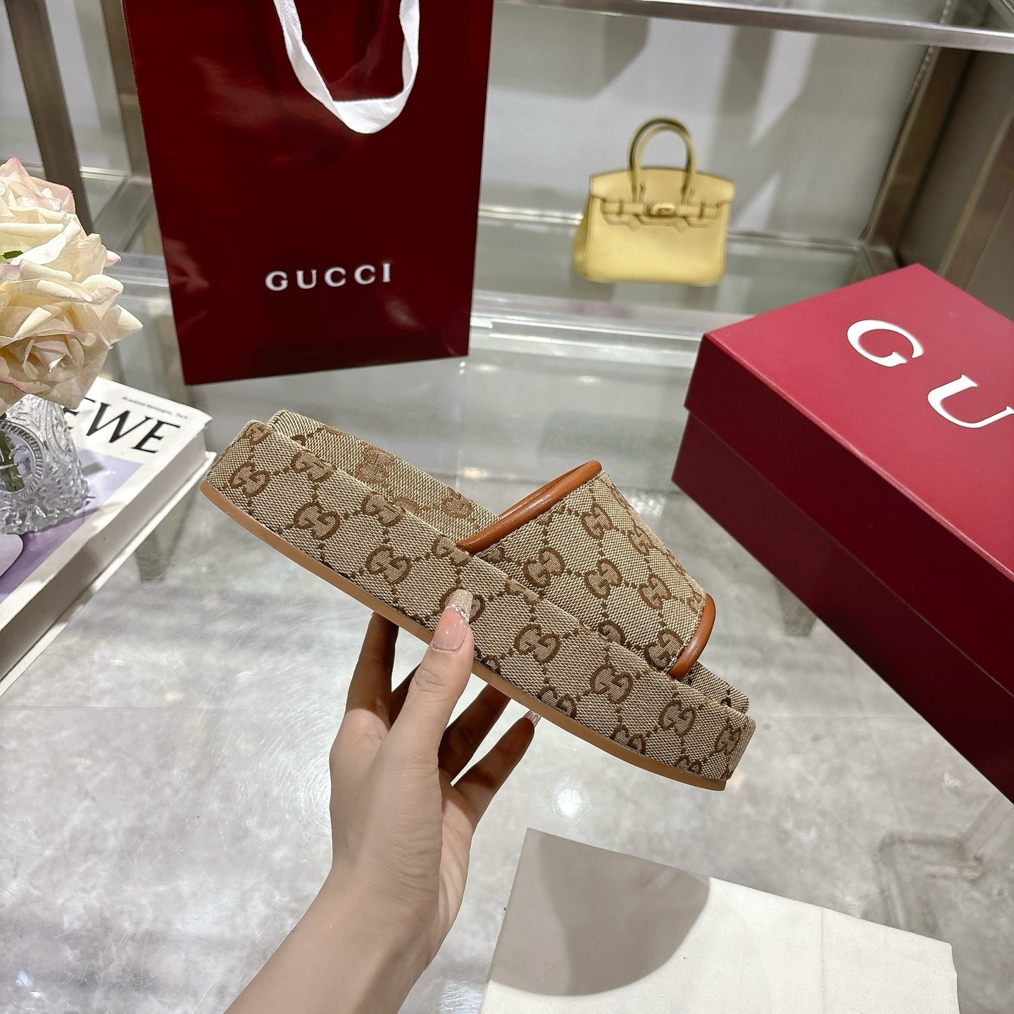 G Style thick-soled ladies slippers