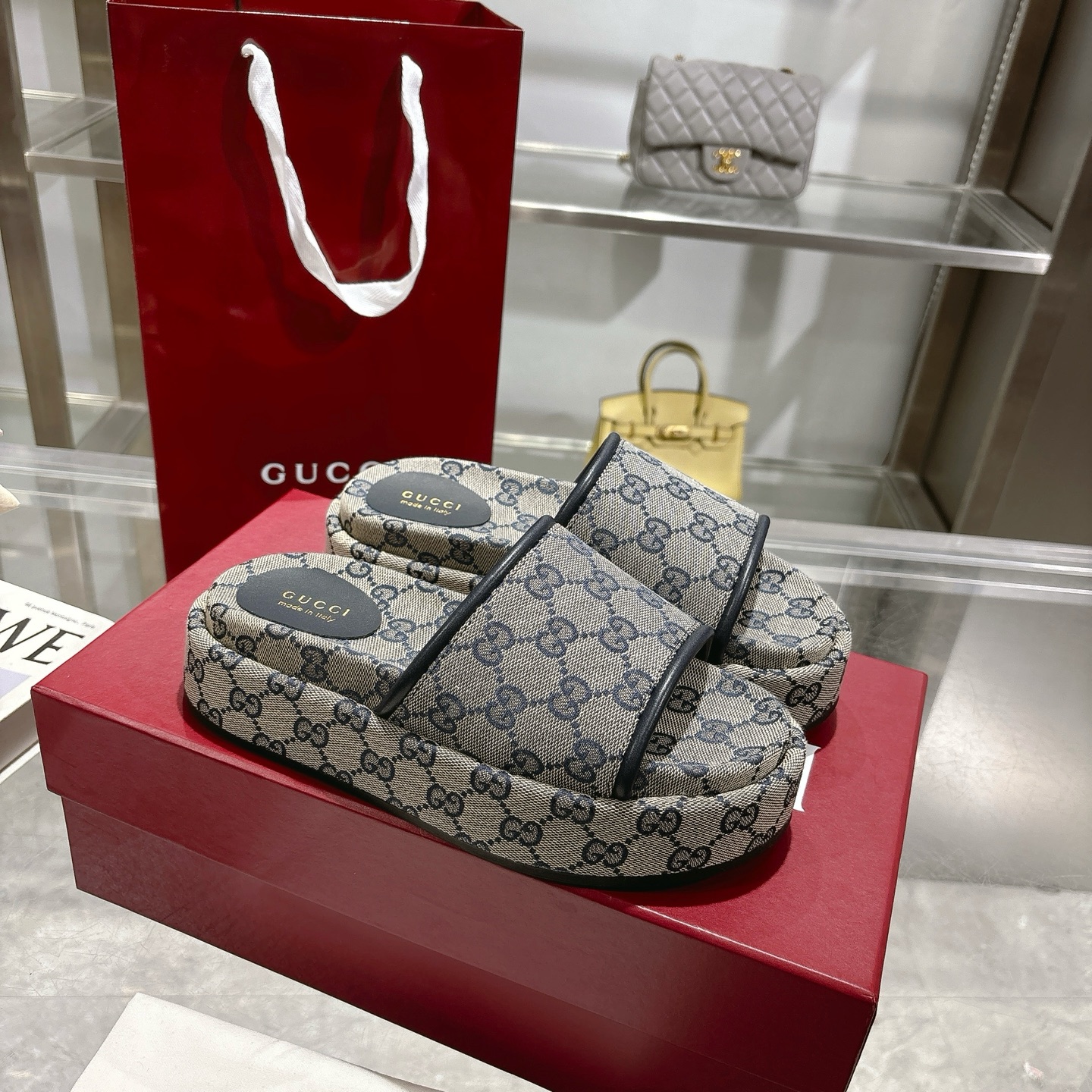 G Style thick-soled ladies slippers