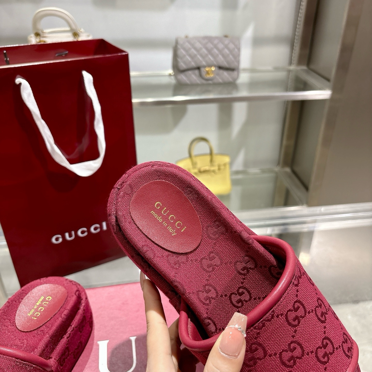 G Style thick-soled ladies slippers