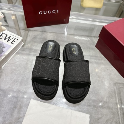 G Style thick-soled ladies slippers