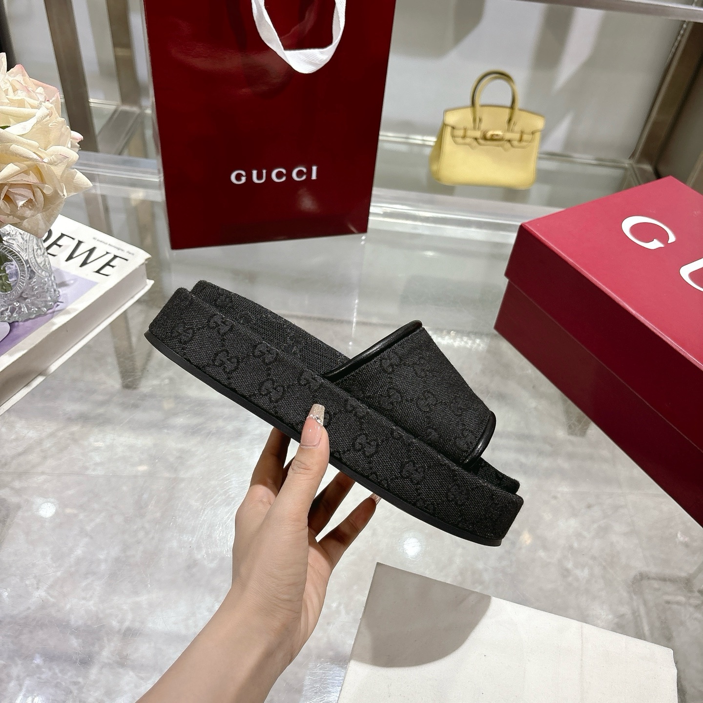 G Style thick-soled ladies slippers