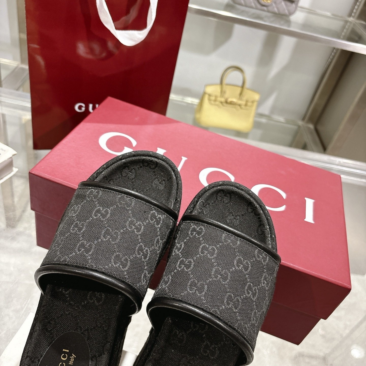 G Style thick-soled ladies slippers