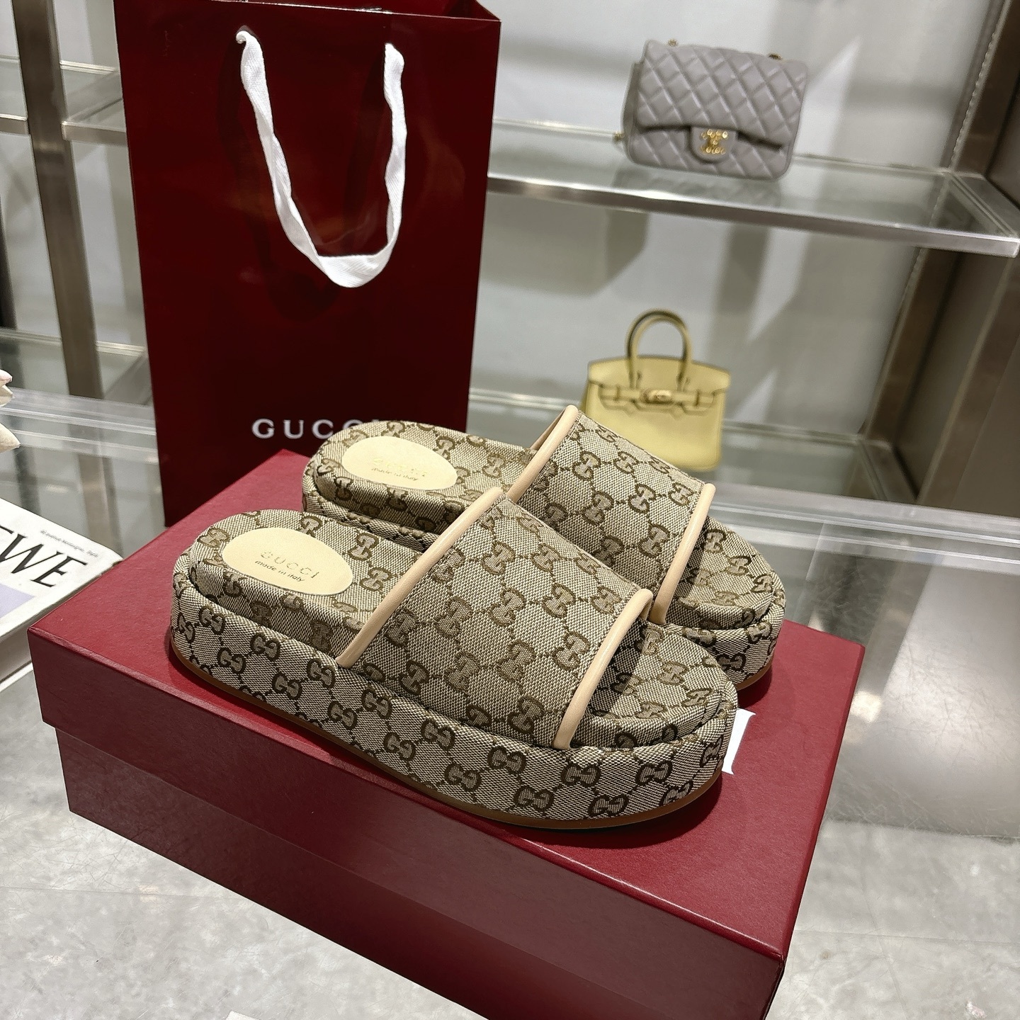 G Style thick-soled ladies slippers