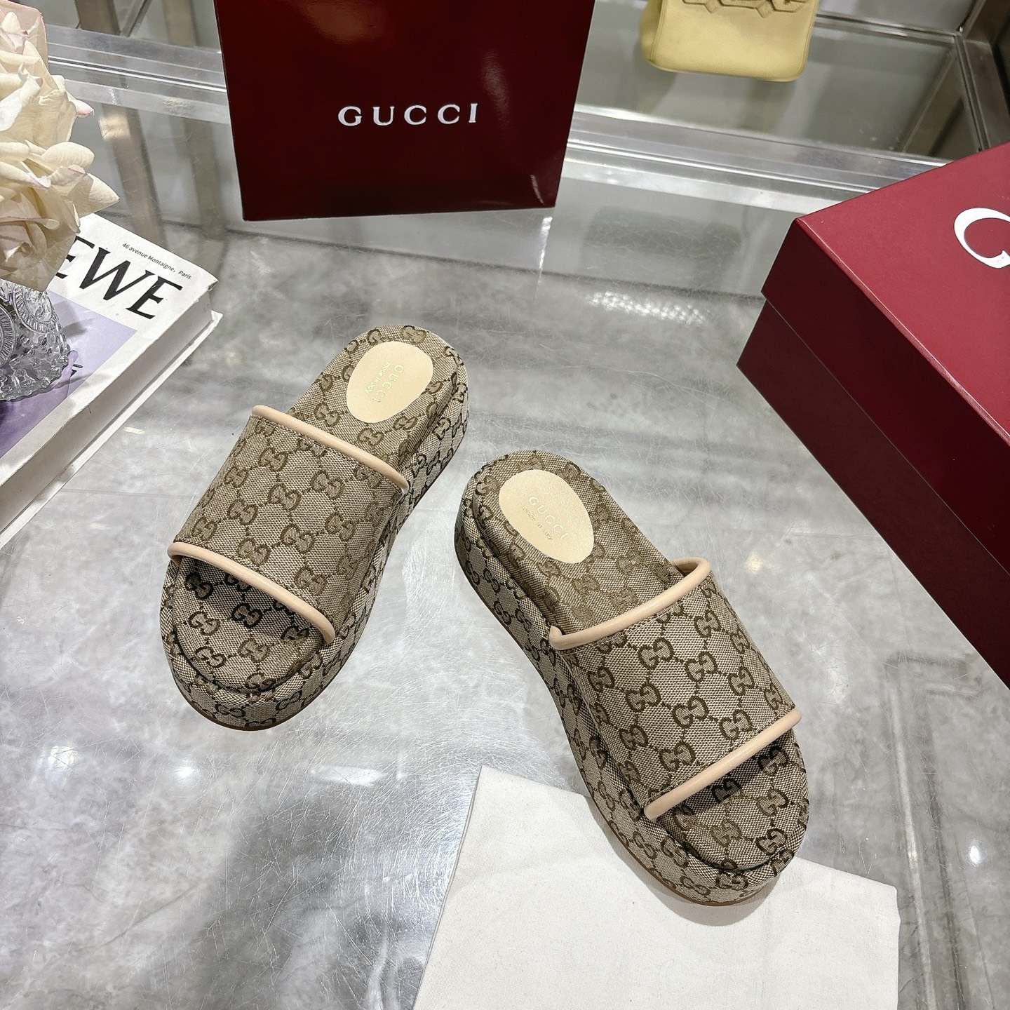 G Style thick-soled ladies slippers