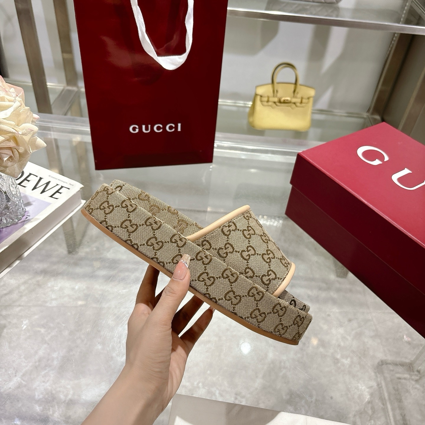 G Style thick-soled ladies slippers