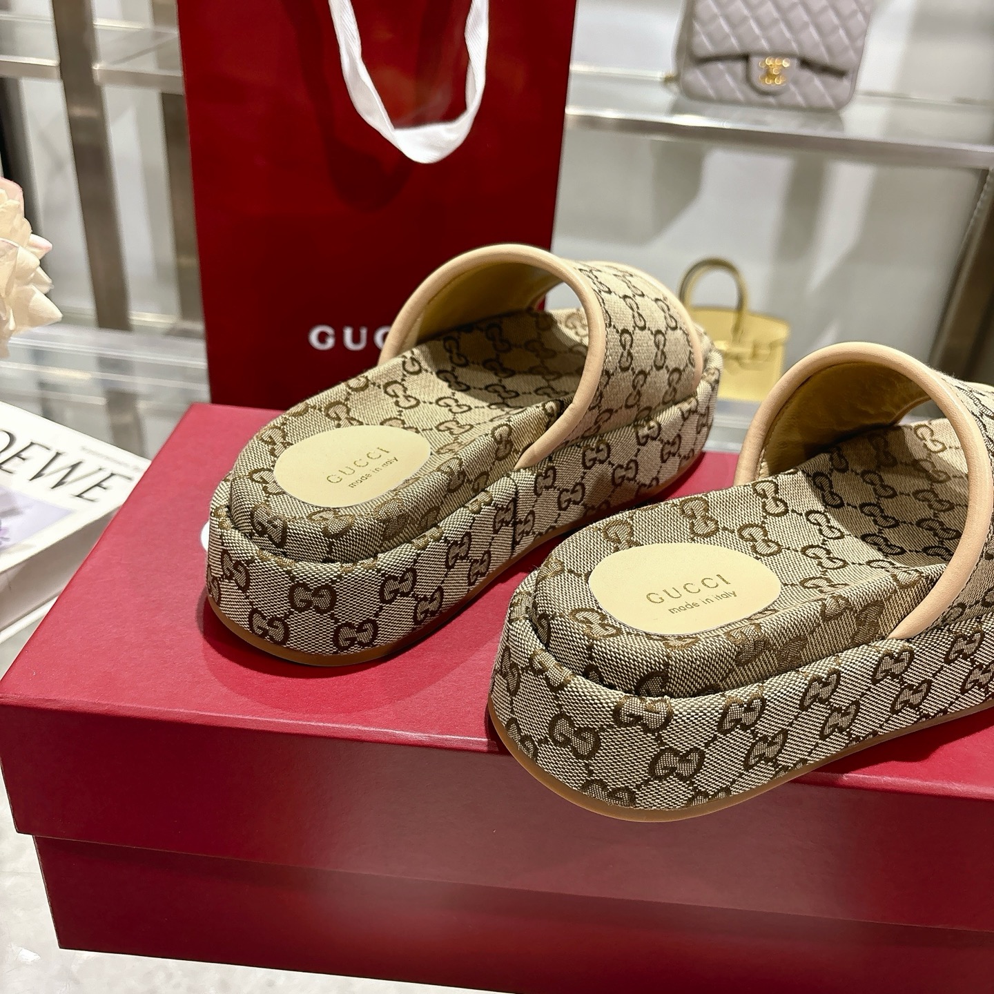 G Style thick-soled ladies slippers