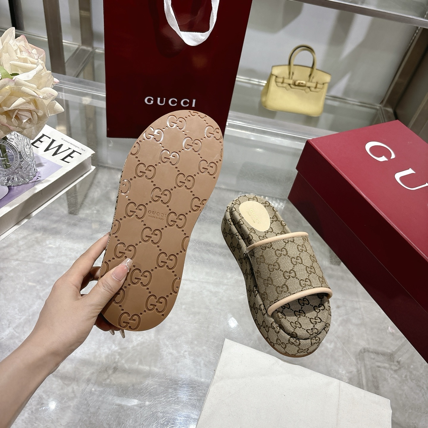 G Style thick-soled ladies slippers