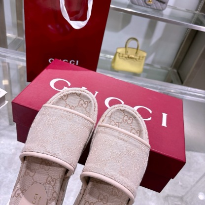 G Style thick-soled ladies slippers