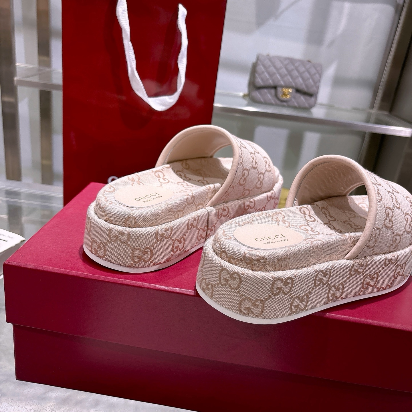 G Style thick-soled ladies slippers