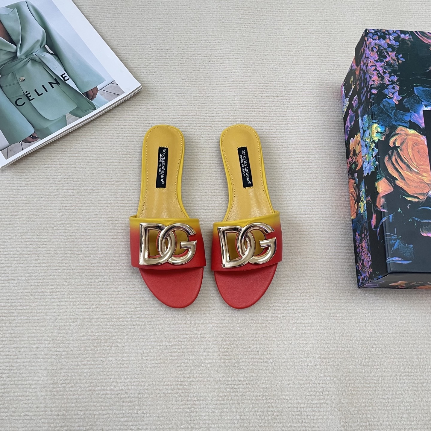 D Style gradient flat slippers