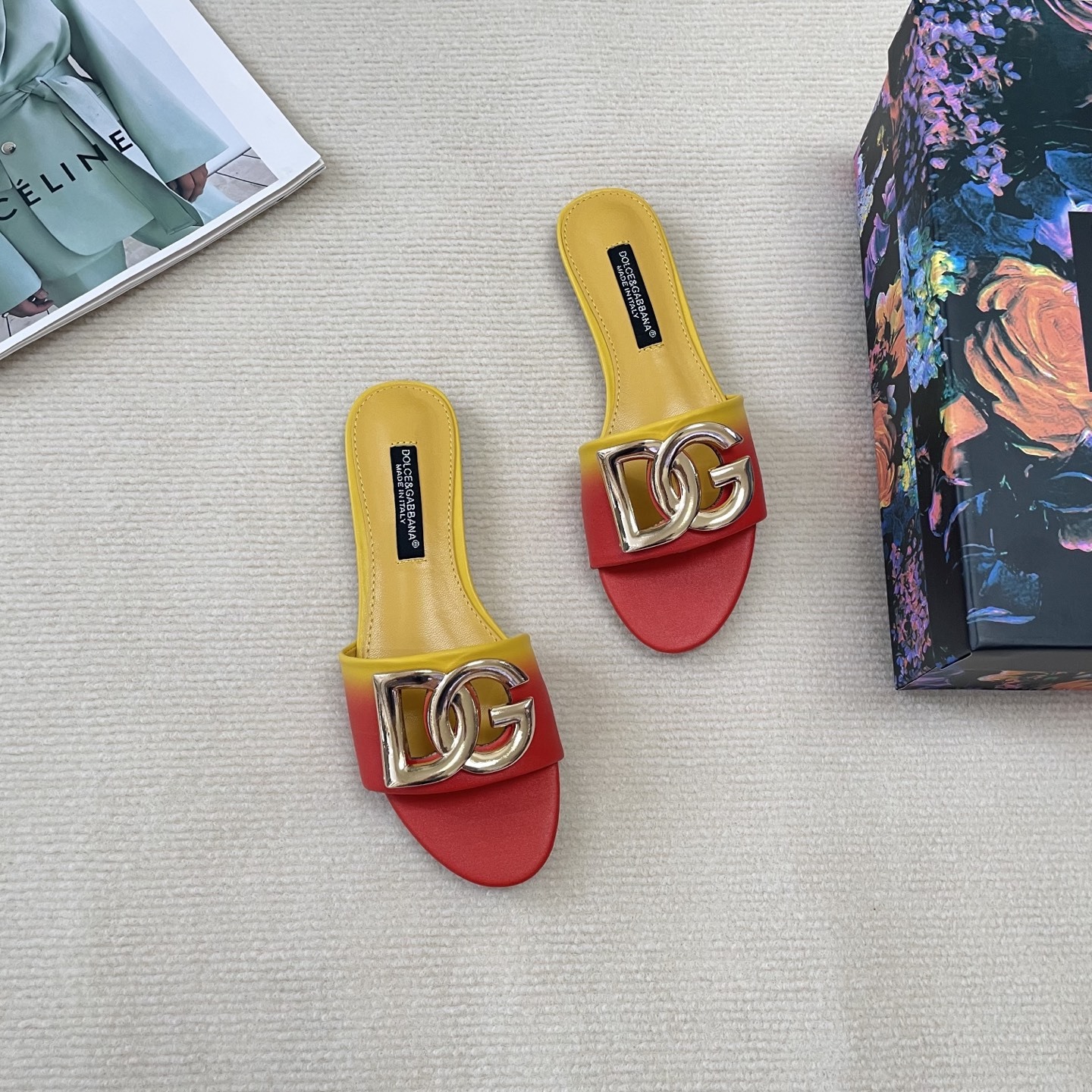 D Style gradient flat slippers