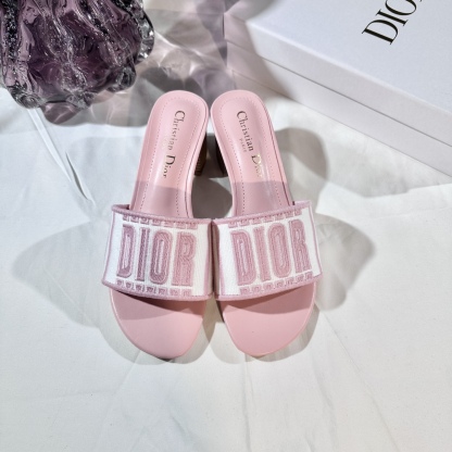 D Style 3D embroidery letters slippers 4.5cm