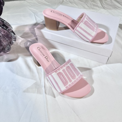 D Style 3D embroidery letters slippers 4.5cm