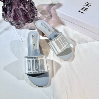 D Style 3D embroidery letters slippers 4.5cm