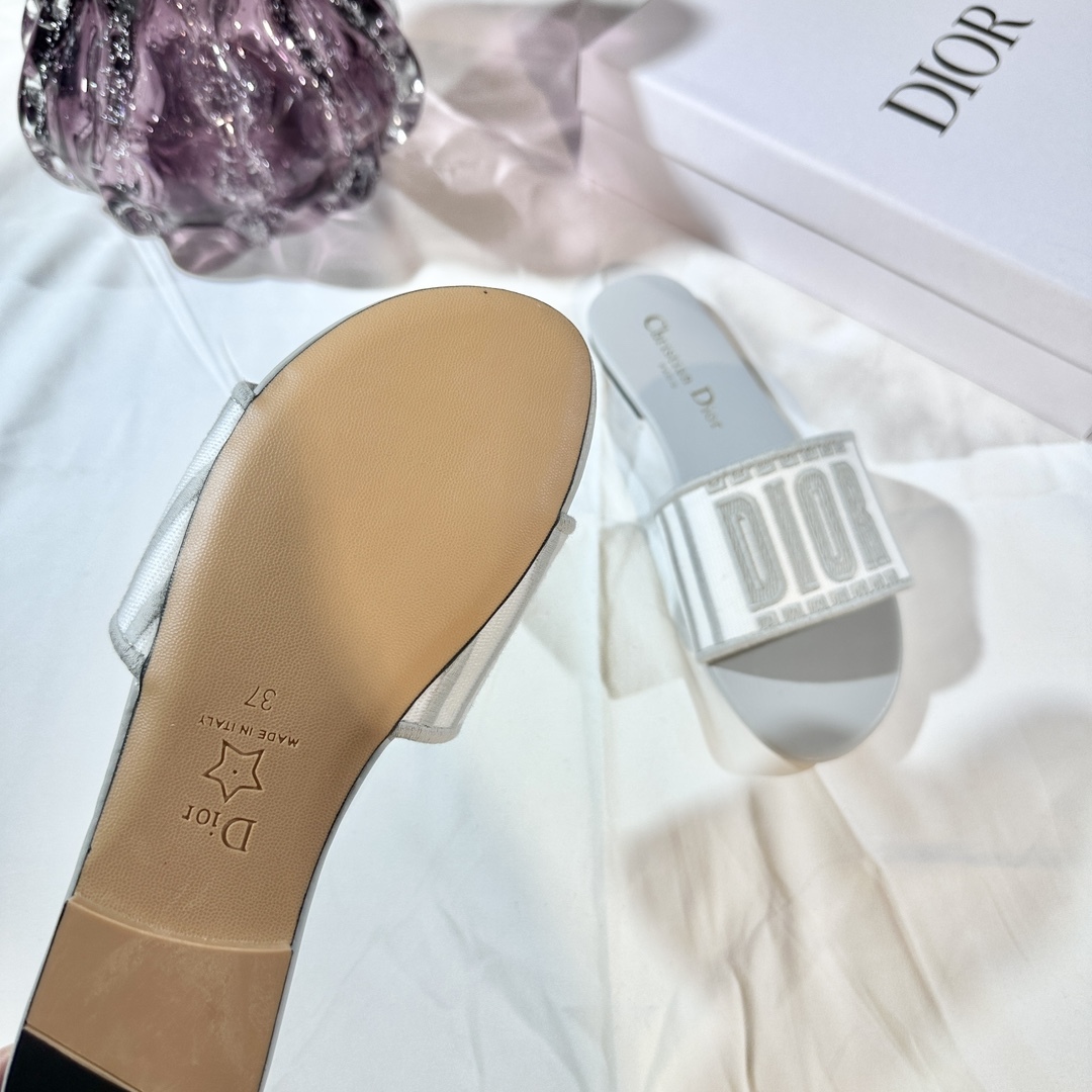 D Style 3D embroidery letters slippers Flats