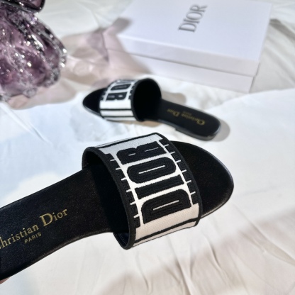 D Style 3D embroidery letters slippers Flats