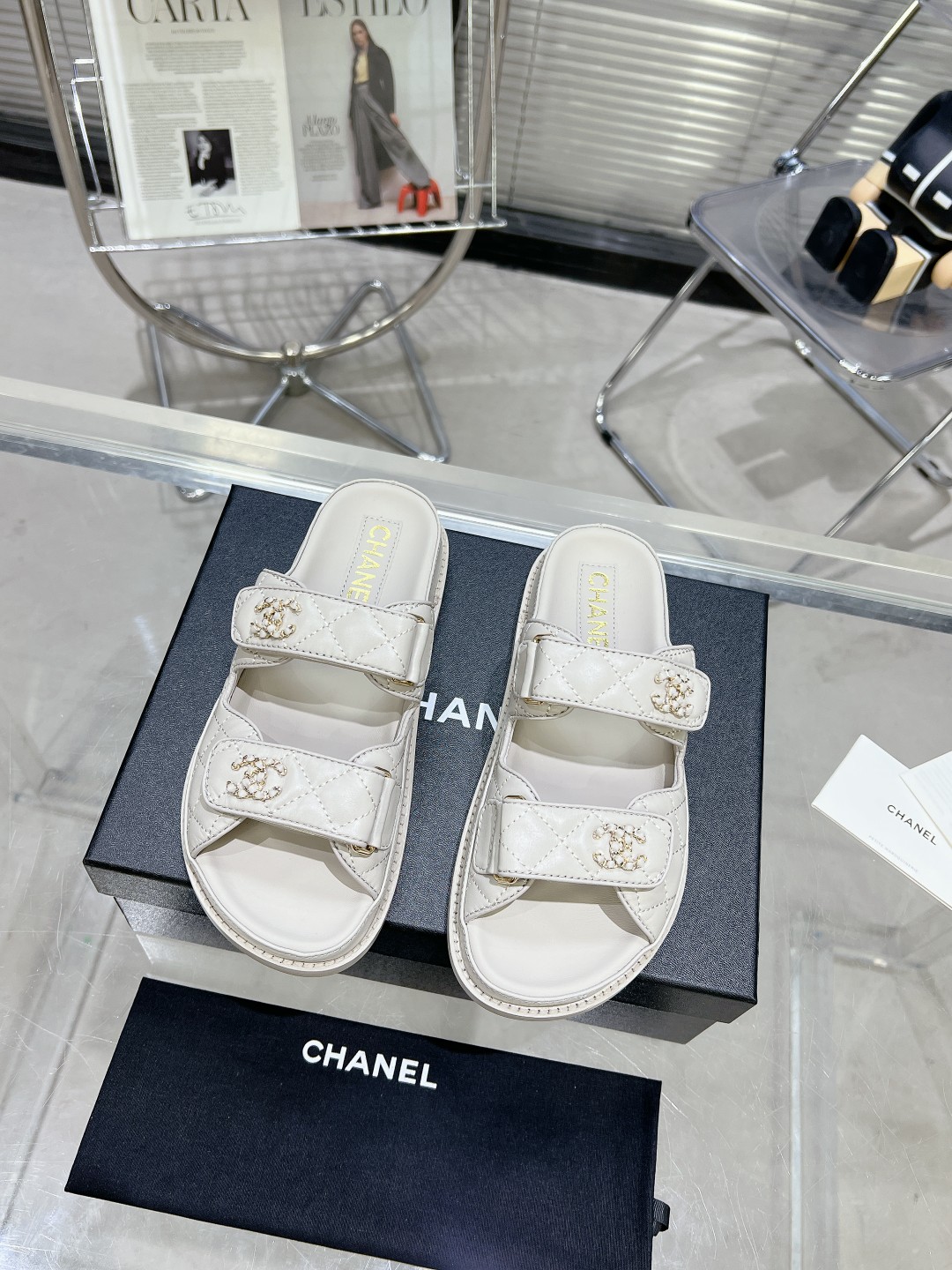 C Style diamond lattice Velcro half slippers beach slippers sandals