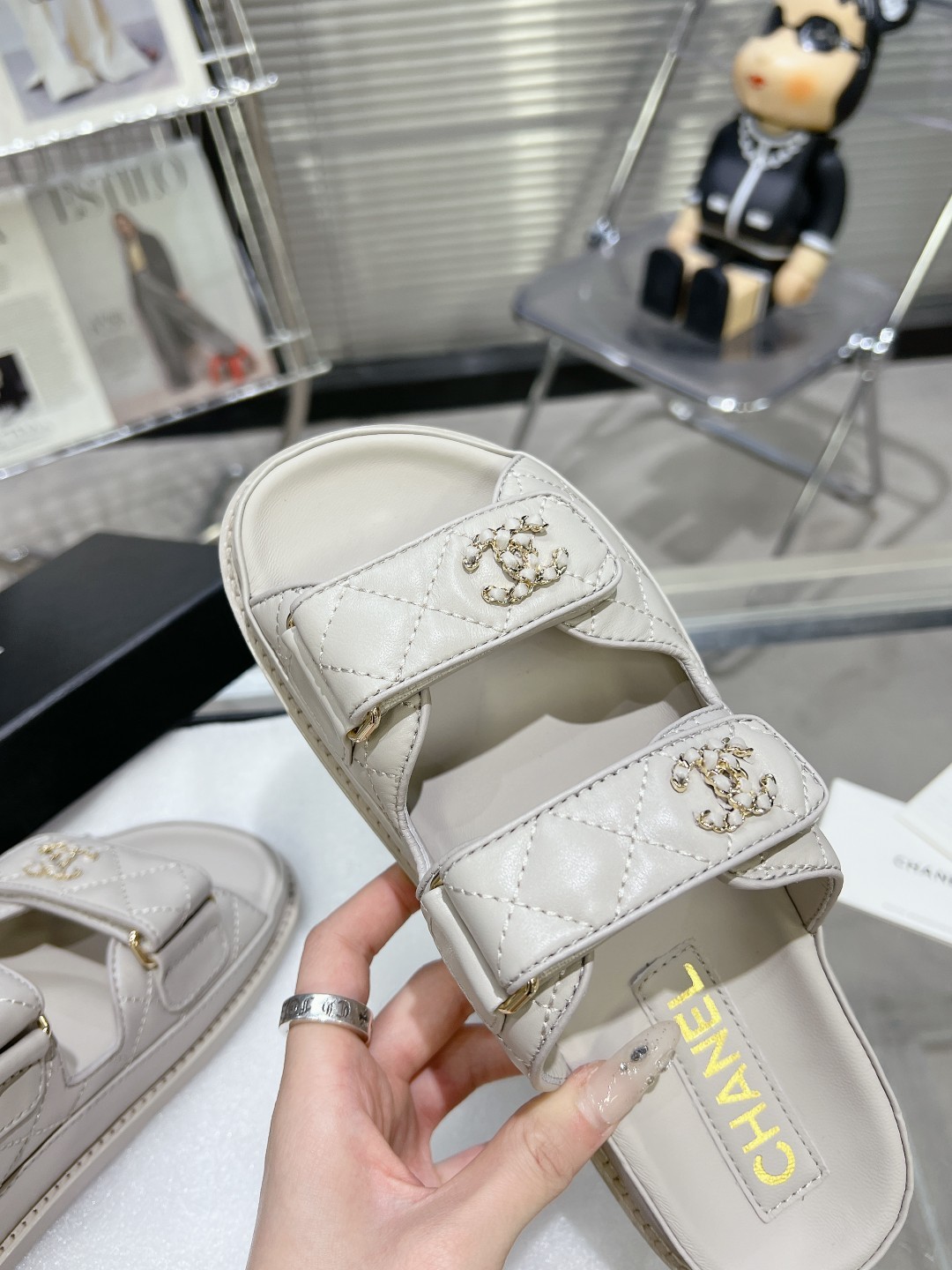 C Style diamond lattice Velcro half slippers beach slippers sandals