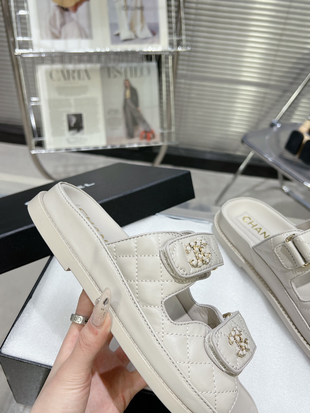 C Style diamond lattice Velcro half slippers beach slippers sandals