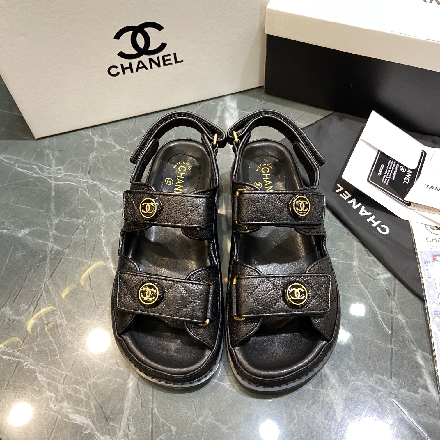 Diamond-patterned Velcro sandals 35-42
