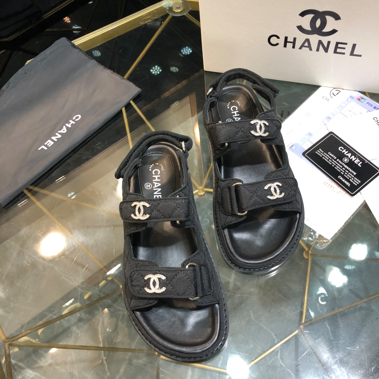 Diamond-patterned Velcro sandals 35-42