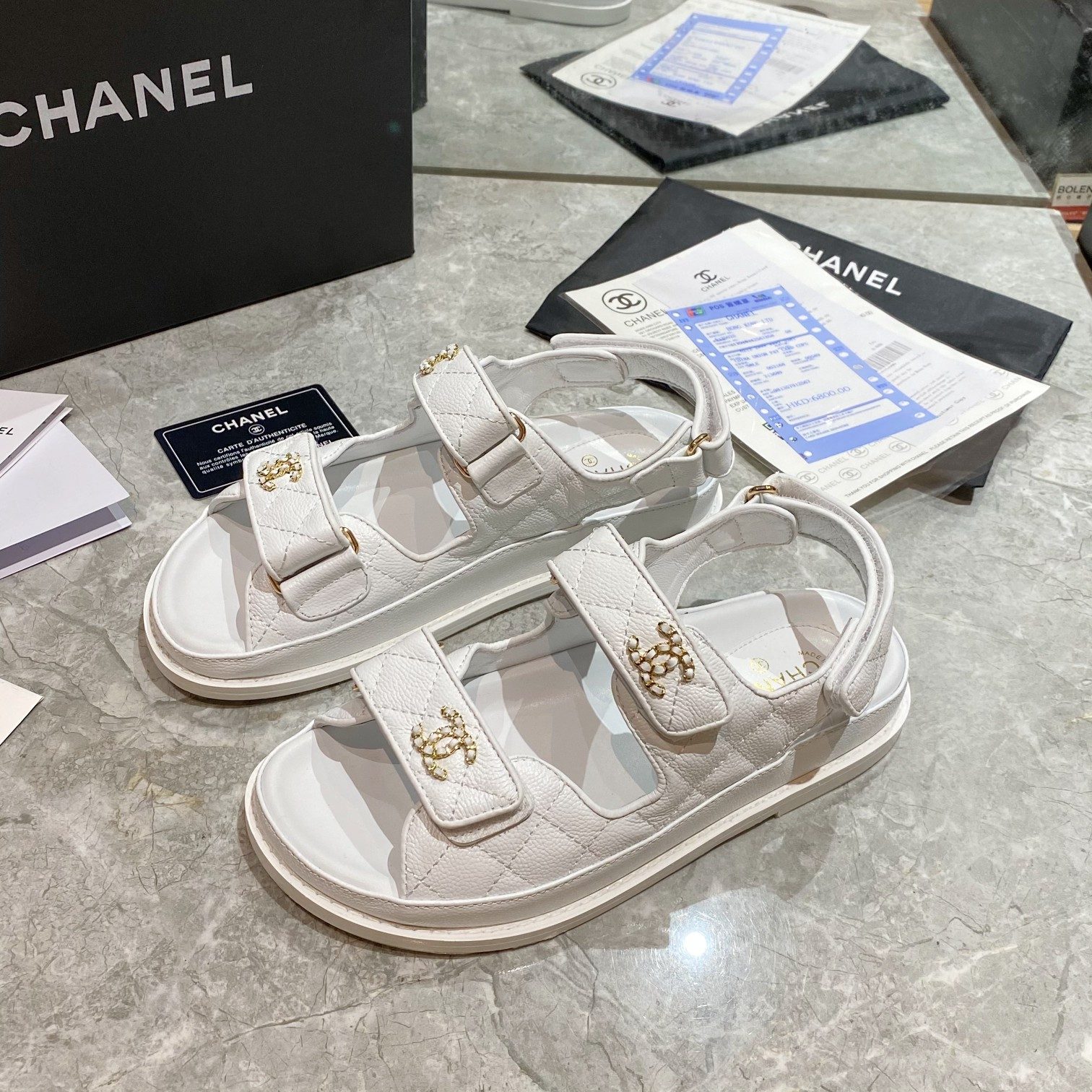 C Style diamond lattice Velcro full slippers beach slippers sandals