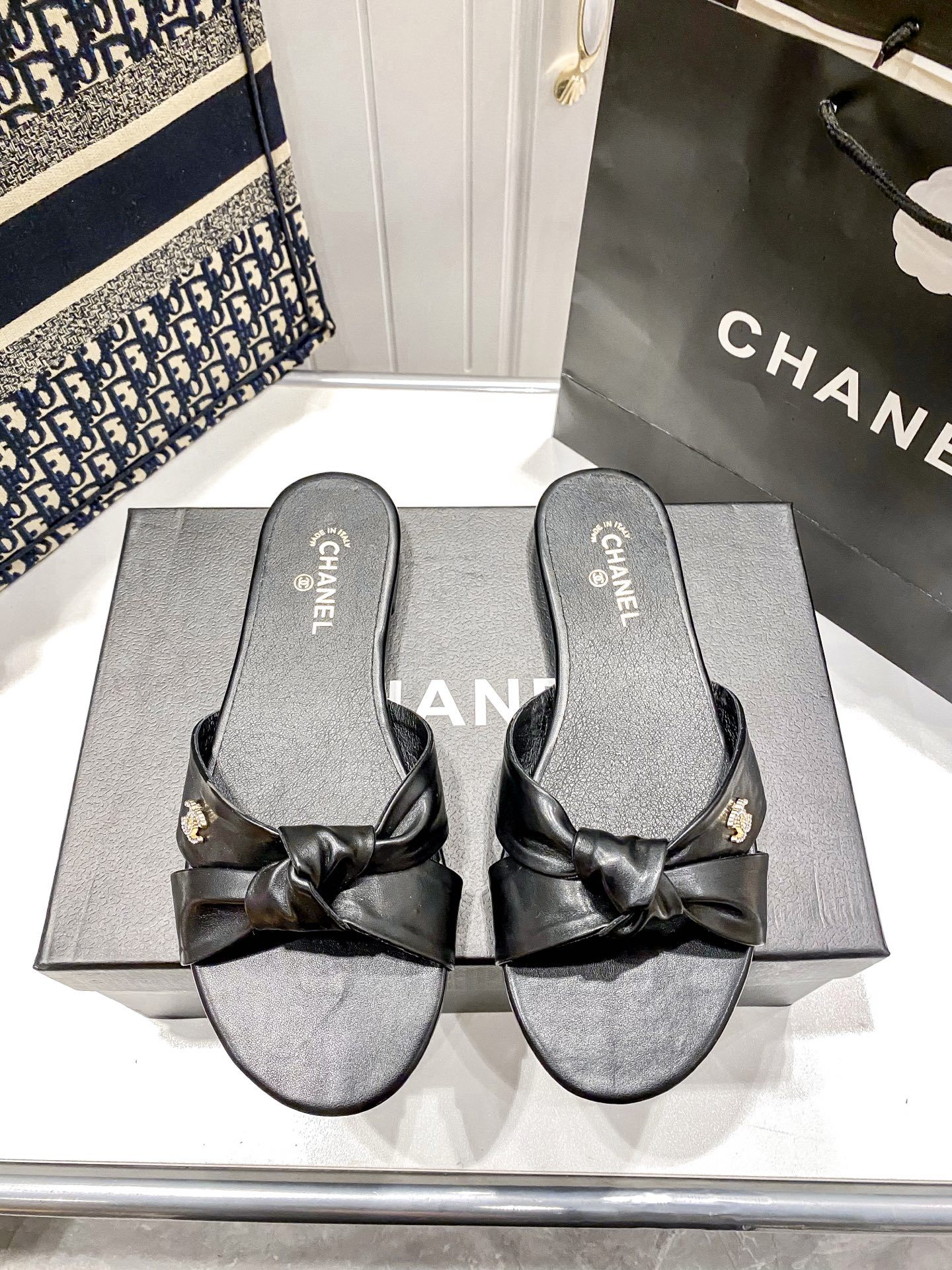 C Style bow flat slippers