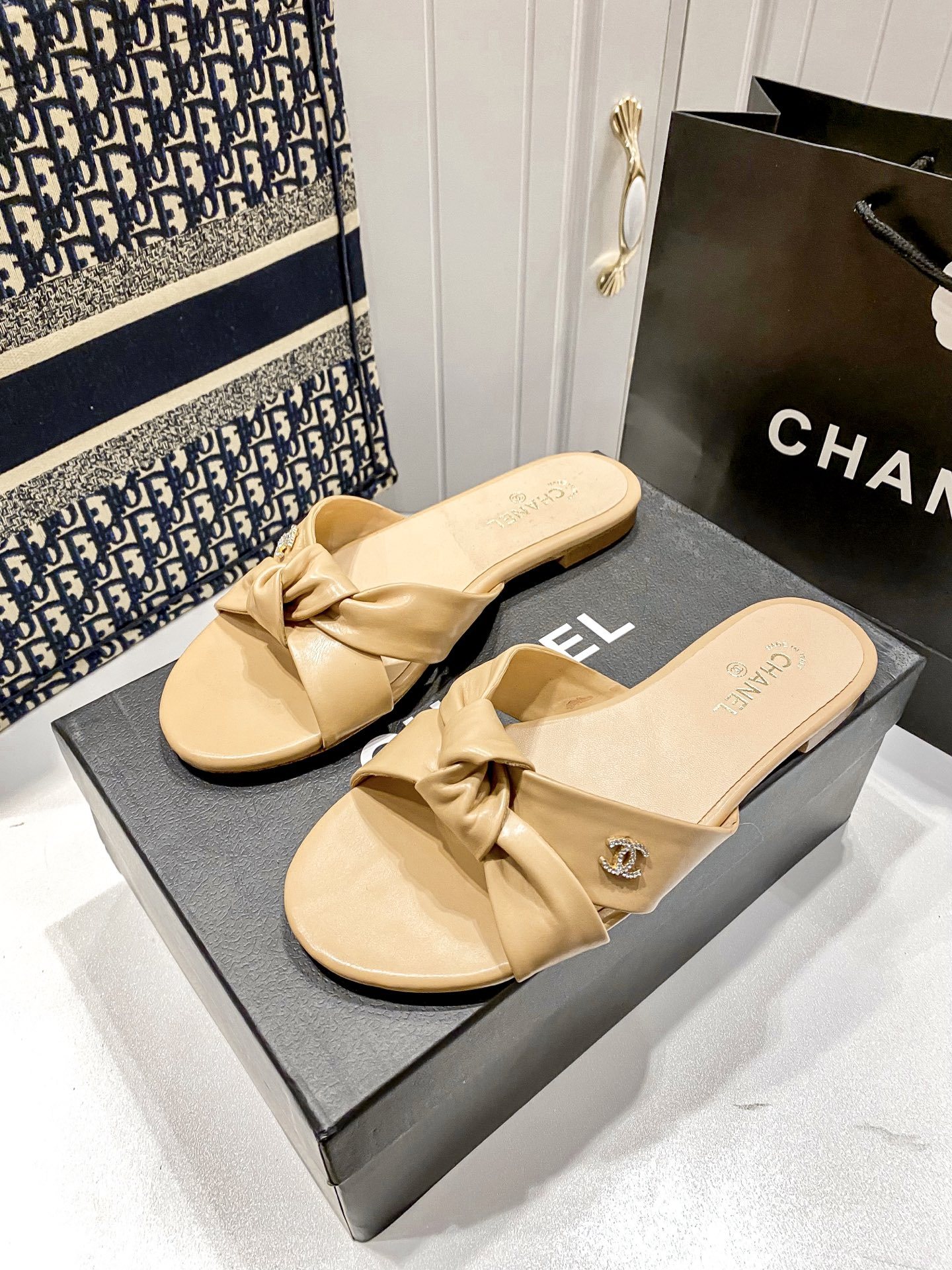 C Style bow flat slippers