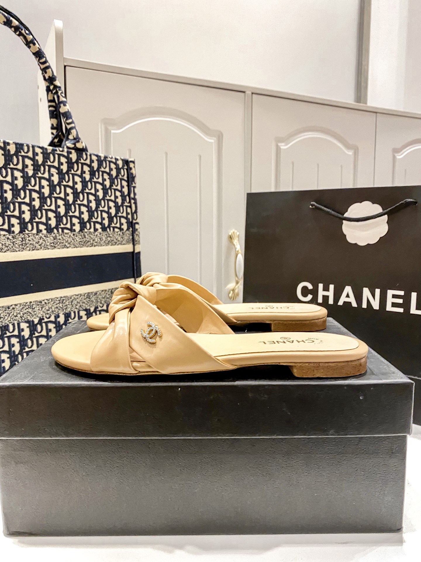 C Style bow flat slippers