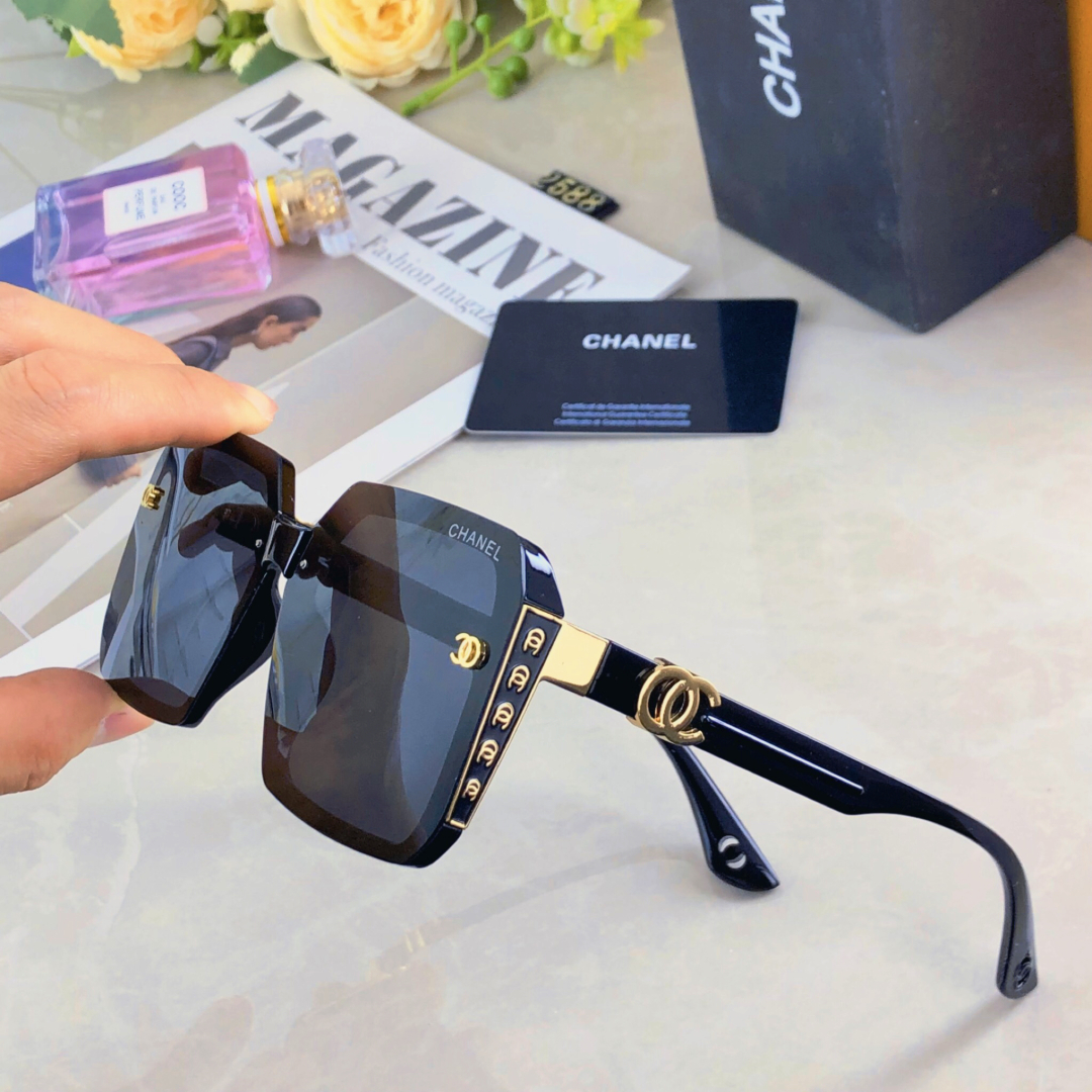 C Style Classic Square Frame Sunglasses for Women