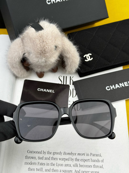 C Style 9250 Square Frame Sunglasses