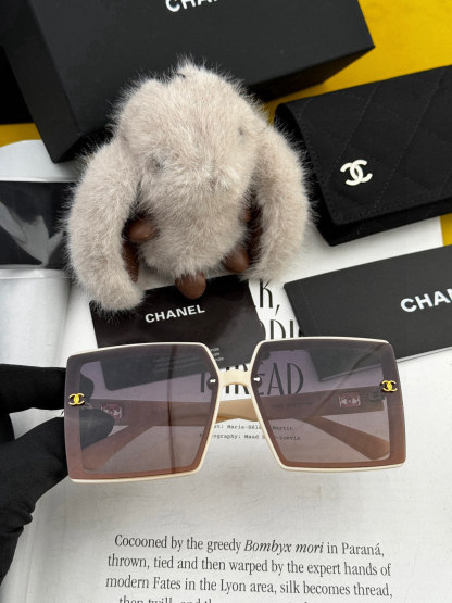 C Style 5250 Fashion Square Frame Sunglasses