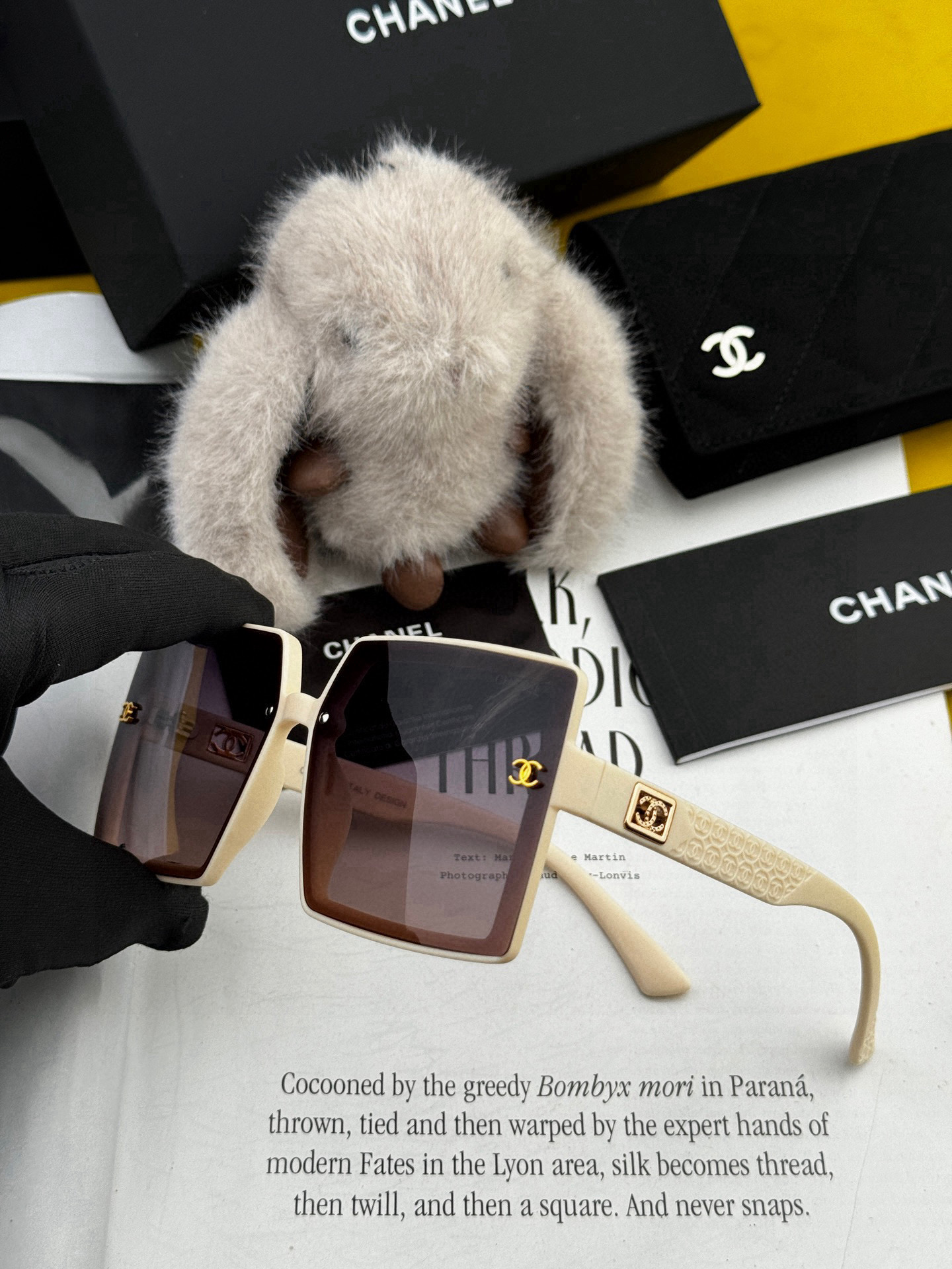 C Style 5250 Fashion Square Frame Sunglasses