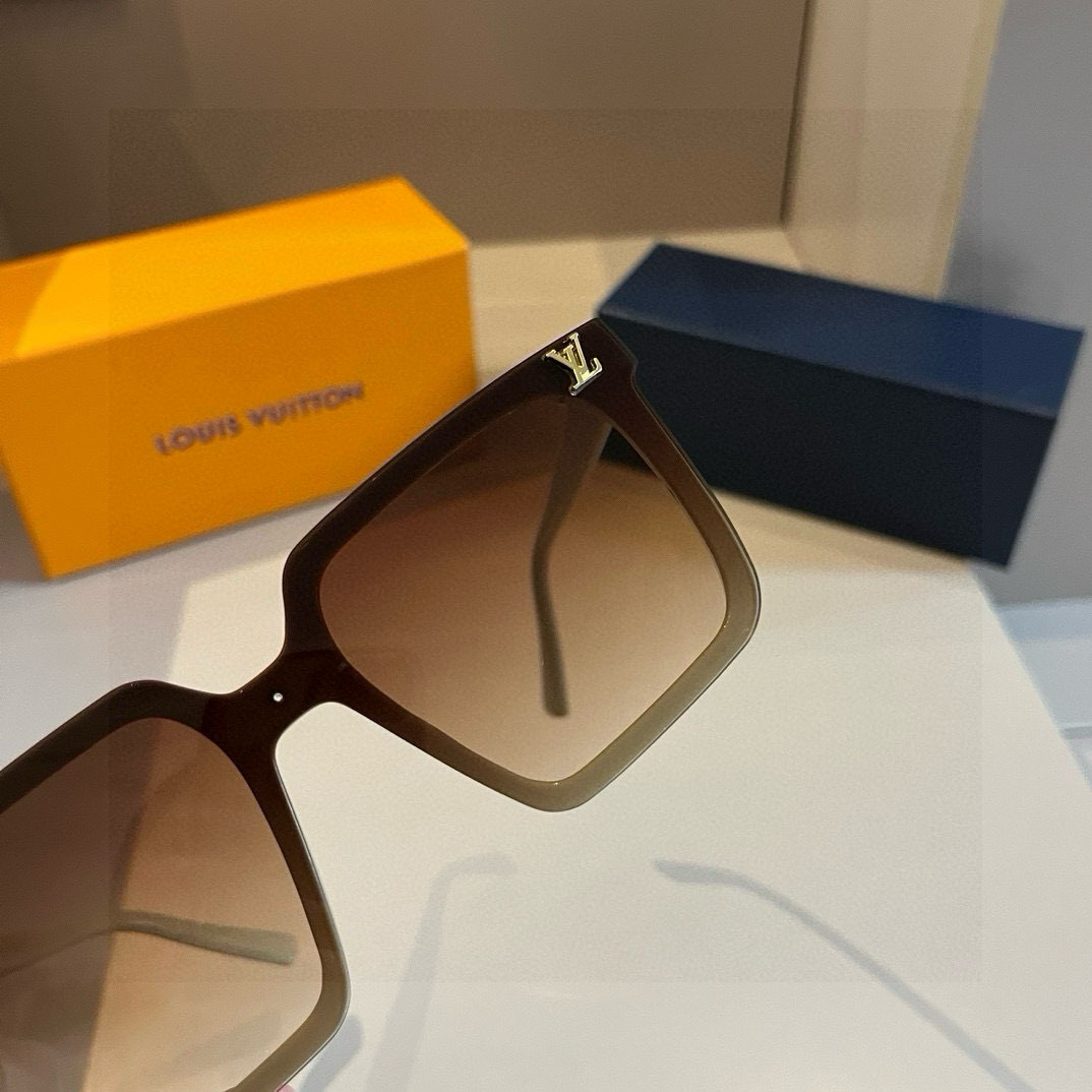 L Style: Fashionable sunglasses for men and women