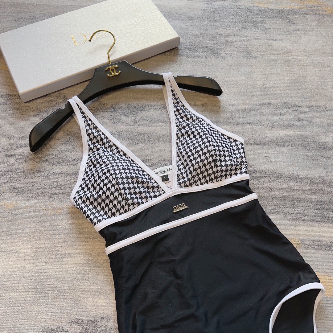 D Style Summer Swimsuit