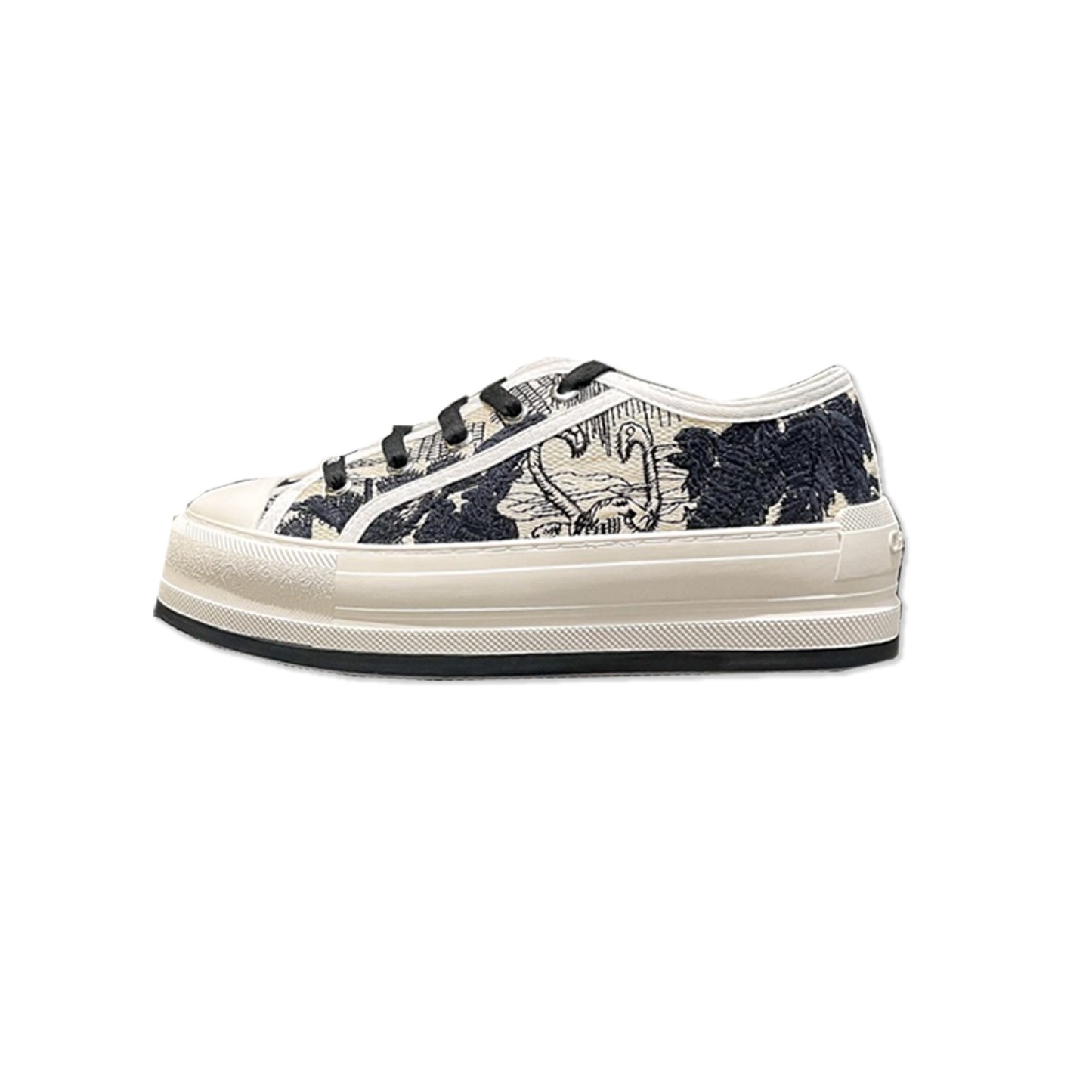 D Style platform canvas shoes