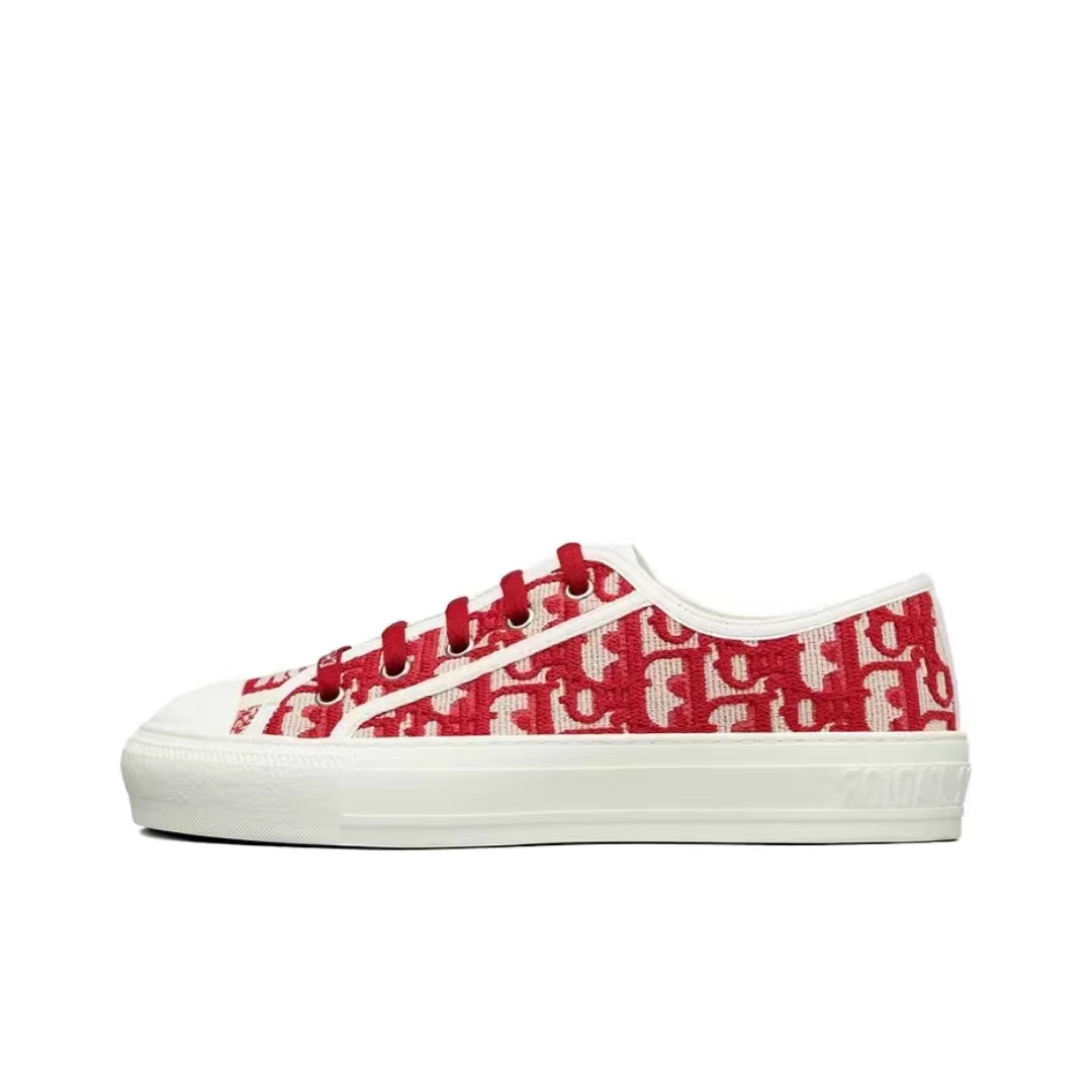 D Style classic three-dimensional printed embroidered canvas shoes