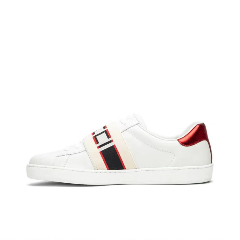 G style Embroidered bee white shoes