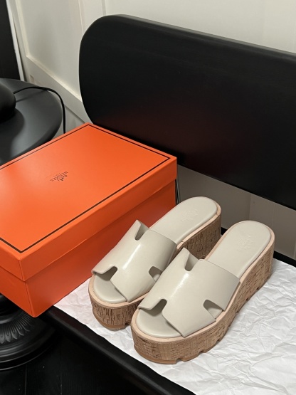 H Style: Platform wedge heel thick bottom H-shaped sandals