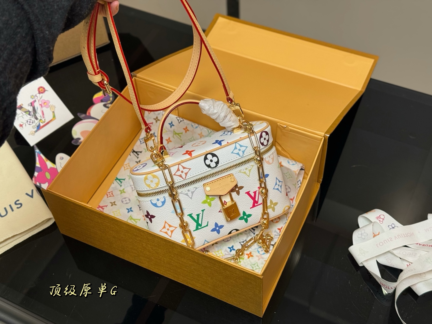 L style vanity cosmetic bag